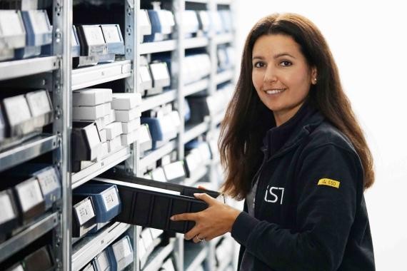 Employee IST AG Nuria Dudli Employee IST AG Nuria Dudli